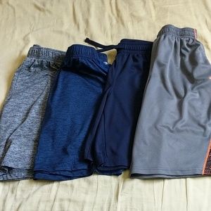 4 pair of boys size large athletic shorts